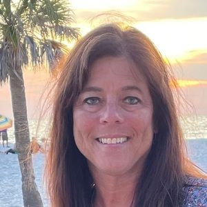 Meet your Posher, Anita